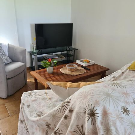 A la Campagne ,Halte ,Séjour et Détente Moncontour  Extérieur photo